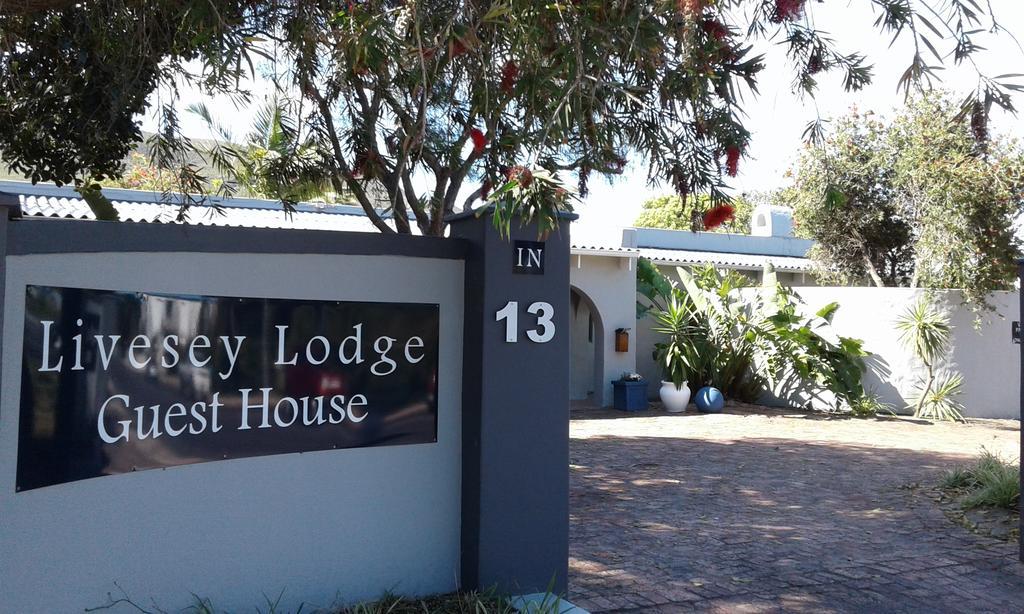 Livesey Lodge Guest House Hermanus Exterior photo